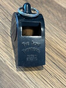 THE ACME THUNDERER BAKELITE PEA WHISTLE WITH CORK PEA POLICE / REFEREE