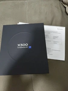 Vivo X300 12GB 256GB Schwarz EU - Bild 1 von 5
