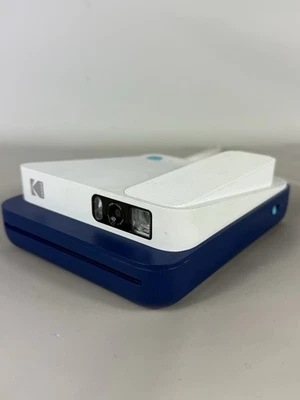 Kodak RODCLASAMZBL Smile Classic 16MP Digital Instant CAMERA ONLY for 3.5 x 4.25 - Image 1 of 4
