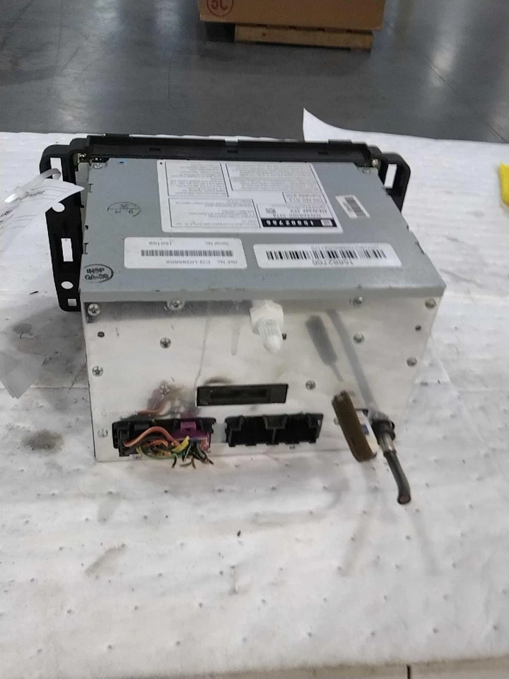 2007 Chevrolet Suburban 1500 Infotainment Display Cluster OEM Black 187K Miles Foto 1 de 4