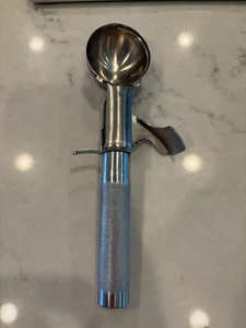 Vintage Eisportionierer, Myers Deluxe Geschirr 1933, funktioniert super - Bild 1 von 7