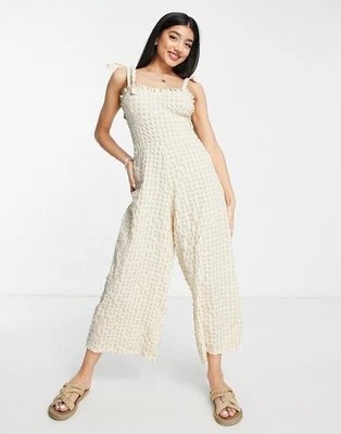 Mono de mujer Asos 12 blanco tostado picnic guinga volantes pierna ancha novia Foto 1 de 4