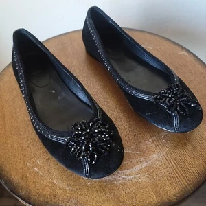 Cole Haan Ballet Flats Size 6.5 Black Suede Leather Beaded Flower Women - Picture 1 of 7