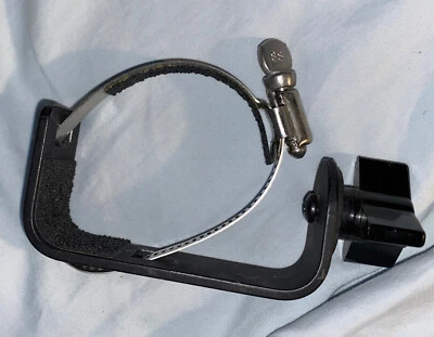 Stroboframe 300-402 Handle Type Adapter for R4a, R66a, R7, RL/c Flash Bracket  - Image 1 of 2