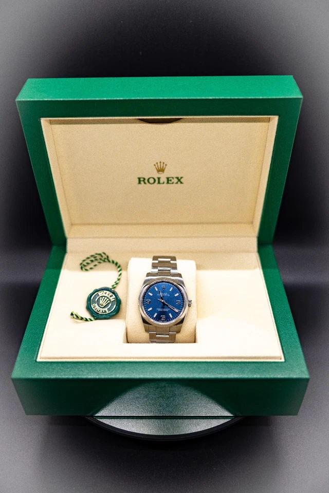 Rolex Oyster Perpetual | 34mm | w/Papers and Authenticity card + Extra Links - Image 1 of 4