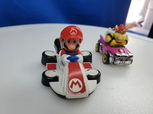 Hot Wheels Nintendo Mario Kart Bowser e Mario - Foto 1 di 3