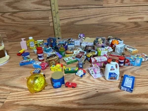 Mini Marken Konvolut über 70 Stück gemischte Marken - Spielzeug’s / Lebensmittel - Bild 1 von 8