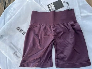 Oace Scrunch Pro Shorts, Größe M, dunkelviolett, NEU, original verpackt - Bild 1 von 2