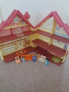 Bluey Ultimate House Figuren Licht und Sound - Bild 1 von 12