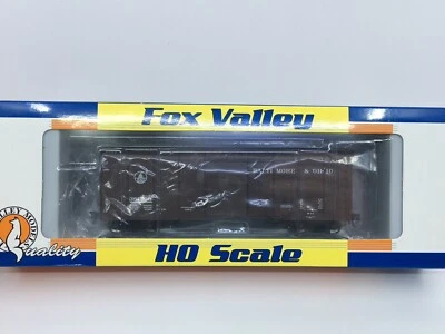 HO Fox Valley Models Baltimore & Ohio 40’ Round Roof Wagontop Boxcar B&O #381798 - Image 1 of 4