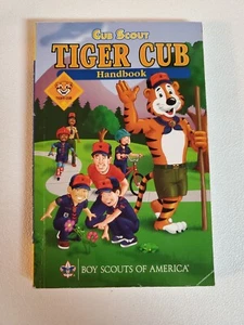 Cub Scout Tiger Cub Handbook Boy Scouts of America Paperback 2010 Printing Good - Picture 1 of 13