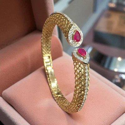 Pave 3.70 Cts Round Brilliant Cut F/VS1 Diamonds Ruby Cuff Bracelet in 18K Gold - Image 1 of 4