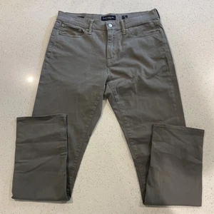 Lucky Brand Jeans Mens 31 x 32 Army Green 410 Athletic Slim Straight Leg - Picture 1 of 9
