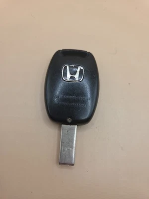 OEM Honda 4-Button Key Fob Remote FCC ID: OUCG8D-380H-A IC: 850G-G8D380HA F CHIP - Image 1 of 4