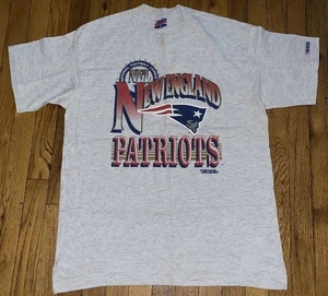 Vintage 90’s New England Patriots XL Trench NFL Single Stitch T-Shirt - Bild 1 von 5