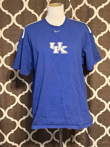 Vintage Nike Kentucky Wildcats T-Shirt Center Swoosh NCAA Adult Size Large Cover