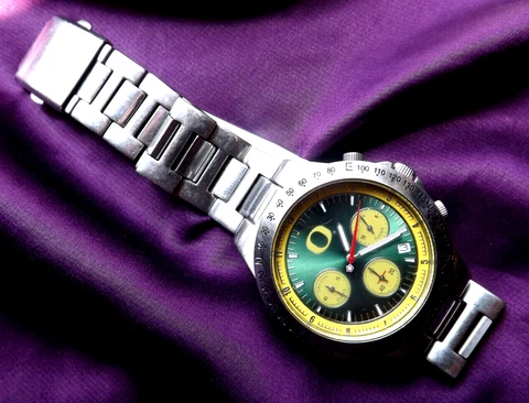 RARE Vint. University Of Oregon Ducks CHRONOGRAPH Watch Big N Heavy New Battery Cover