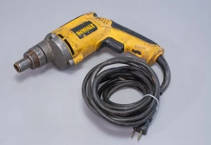 (MA5) DEWALT DW272 Type 2 VSR Corded Electric Drywall Screwdriver - Picture 1 of 4