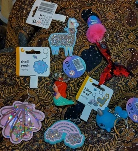 Sparkly Assorted key rings bundle could be used for Party bags etc K6d* - Picture 1 of 3