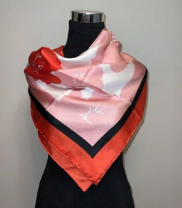 Sciarpa Furla Made In Italy stampata 100% seta rosa/rosso/nero nuova con etichetta - Foto 1 di 10