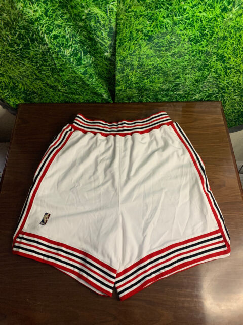 Mens Nike Portland Trailblazers Team Basketball Shorts White Sz 48