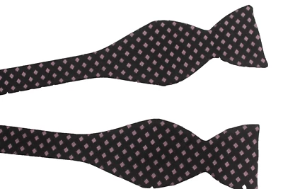 1433) PAJARITA HOMBRE NEIMAN MARCUS 100% SEDA Foto 1 de 2