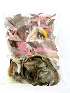 Plumas artesanales multicolor marrón rosa amarillo blanco - Imagen 1 de 5