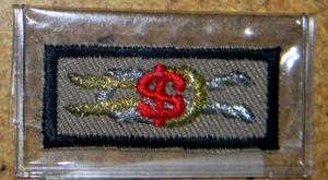 BSA Square Knot Award - Silver Mylar / Gold Mylar Knot w/ Red $ Center - RARE - Picture 1 of 2