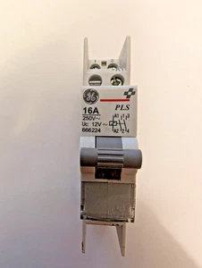 General Electric 666224 PLS 16A Uc: 12V; 250V PLS1620012A - Bild 1 von 1