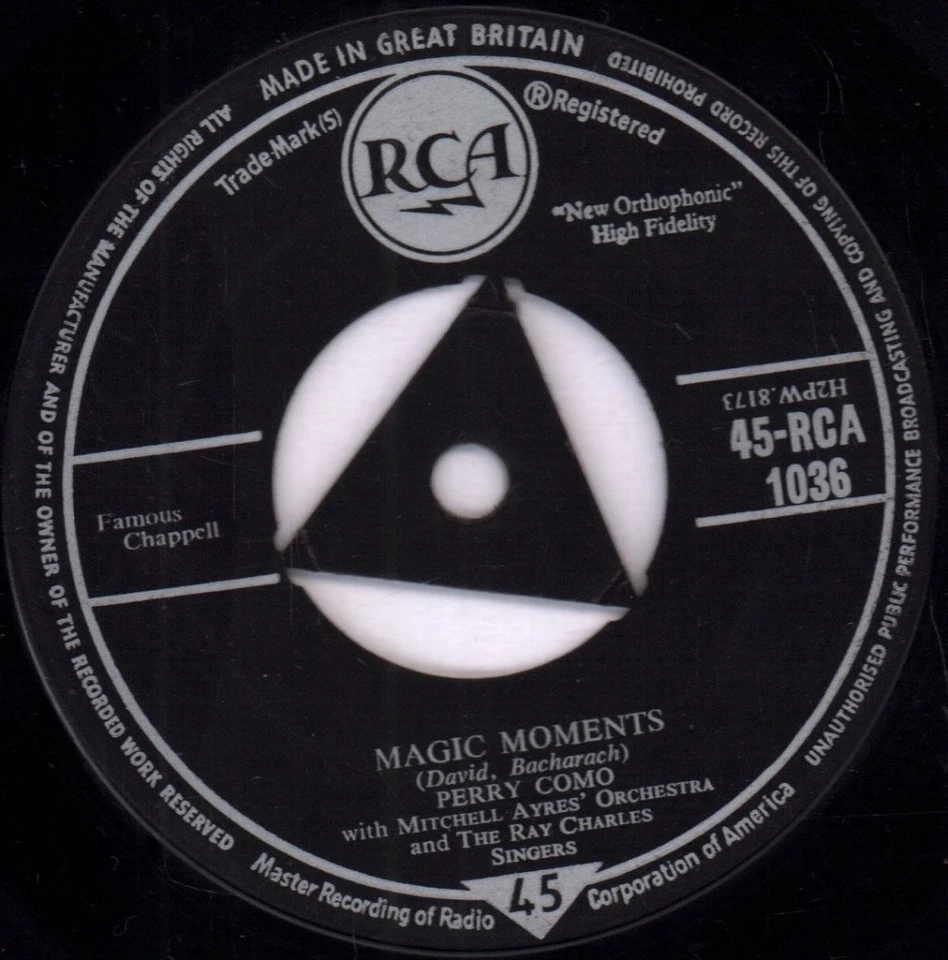 Perry Como Magic Moments 7" vinyl UK Rca 3 prong tri centre label design - Image 1 of 2