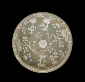 Antique Bat Trang Vietnamese Celadon Bowl - Raised White Slip Decoration, C.1900 - Picture 1 of 10