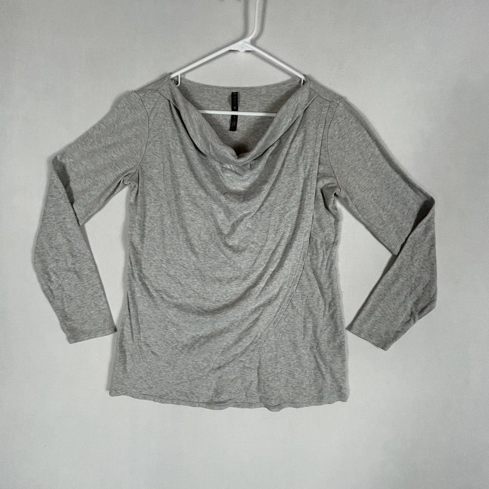 Camiseta deportiva Gaiam gris manga larga de yoga para mujer S drapeada frente cruzado Foto 1 de 4