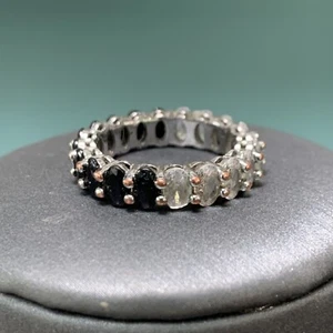 Vintage Wedding Band Eternity Ring Silver Tone Black Clear Crystal Dainty Size 6 - Picture 1 of 8