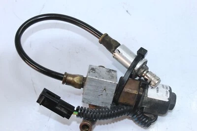 Can-Am Spyder RT-S Roadster SM5 2010 válvula OEM suspensión neumática RTS 503189097 Foto 1 de 4