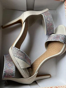 Tacones Gianni Bini 9,5 M - Imagen 1 de 6