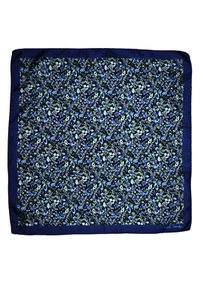Paul Smith Mainline Floral Print Silk Pocket Square Mens BNWT - Picture 1 of 3