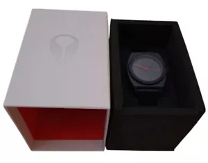 NIXON A119 692 MINIMAL Unisex Watch Dark Navy Color Soft Belt Analog from JPN - Picture 1 of 3