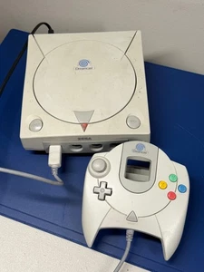 Solo console e controller Sega Dreamcast - testato funzionante - gioco classico - Foto 1 di 9