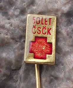 1969 Czechoslovakia Red Cross Association Society 50th Anniversary Pin Badge - Picture 1 of 3