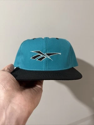 Gorra Reebok Snapback vintage verde azulado negra hecha en EE. UU. Foto 1 de 4