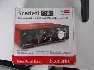 Focusrite Scarlett Solo 2nd Gen USB Audio Interface - Picture 1 of 5