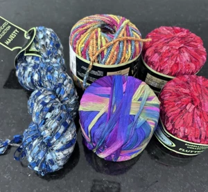 Lote de 5 hilos JoAnn Sensations - Catalina, Flutterby, Majesty Ribbon Yarns - Imagen 1 de 9