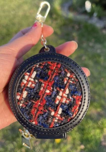 Apple Airpod 1 2 Pro Round Zipped Protective Carring Case - Picture 1 of 2