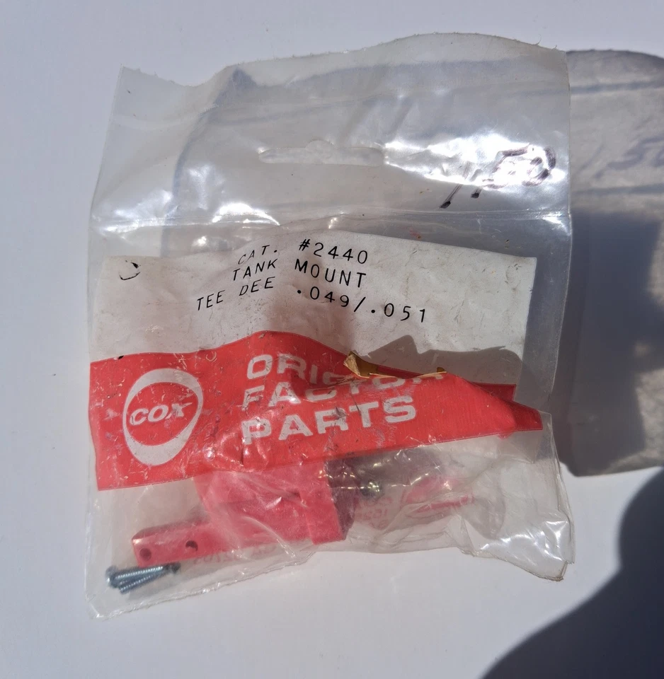New Cox Tank Mount for Tee Dee .049 .051 Engines - TD 049 051 - 1/2A - Medallion - Image 1 of 1