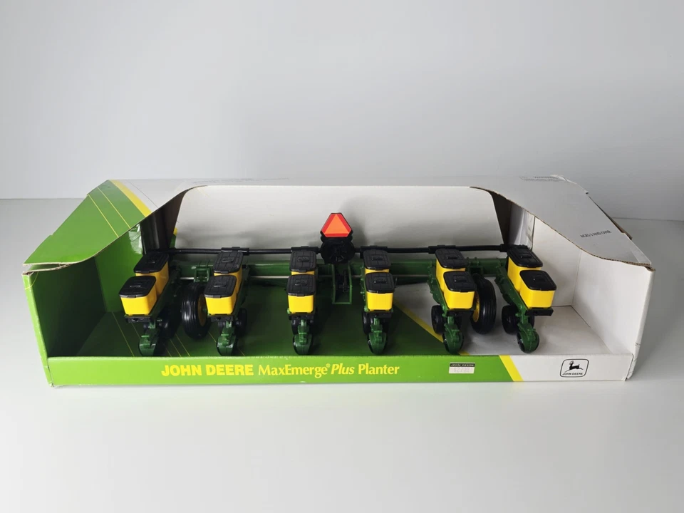 Ertl - John Deere MaxEmerge Plus 6 Row Planter 1:16 Diecast #5177 - Image 1 of 4