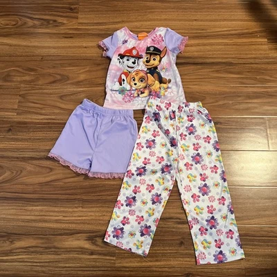Conjunto de pijama Nickelodeon Paw Patrol tamanho 4 - Imagem 1 de 4