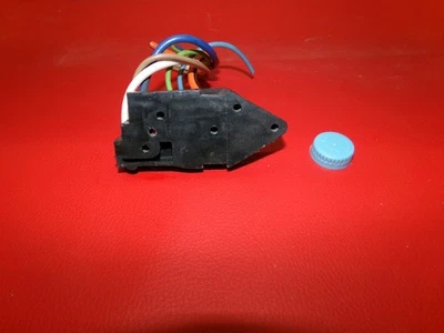 60S 70S CADILLAC BUICK OLDS  PIN  POWER SEAT SWITCH WIRE CONNECTOR PLUG PIGTAIL - Image 1 of 4