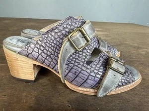 FREEBIRD BUCKLE PURPLE LEATHER HEELS WOMENS SIZE 12 - Picture 1 of 11