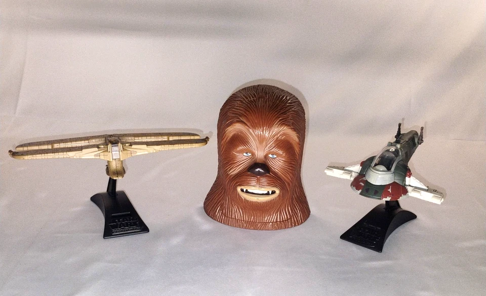 De colección Star Wars Chewbacca Micro Máquina Juego y Flota de Acción-INCOMPLETO Foto 1 de 4