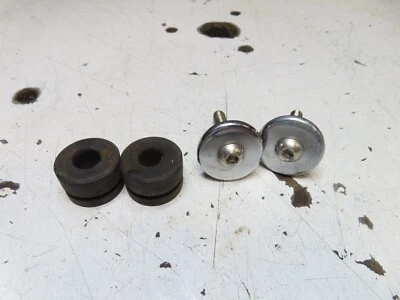 Ojales personalizados para tanque de gasolina Honda CX650C 1983 Foto 1 de 4